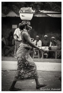 CAMERUN MUJER MERCADO