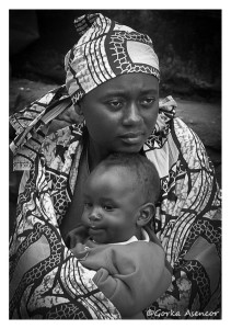 CAMERUN MADRE NIÑO