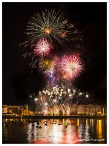 FUEGOS ARTIFICIALES BAHIA DONOSTIA