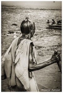 INDIA SARU GANGES