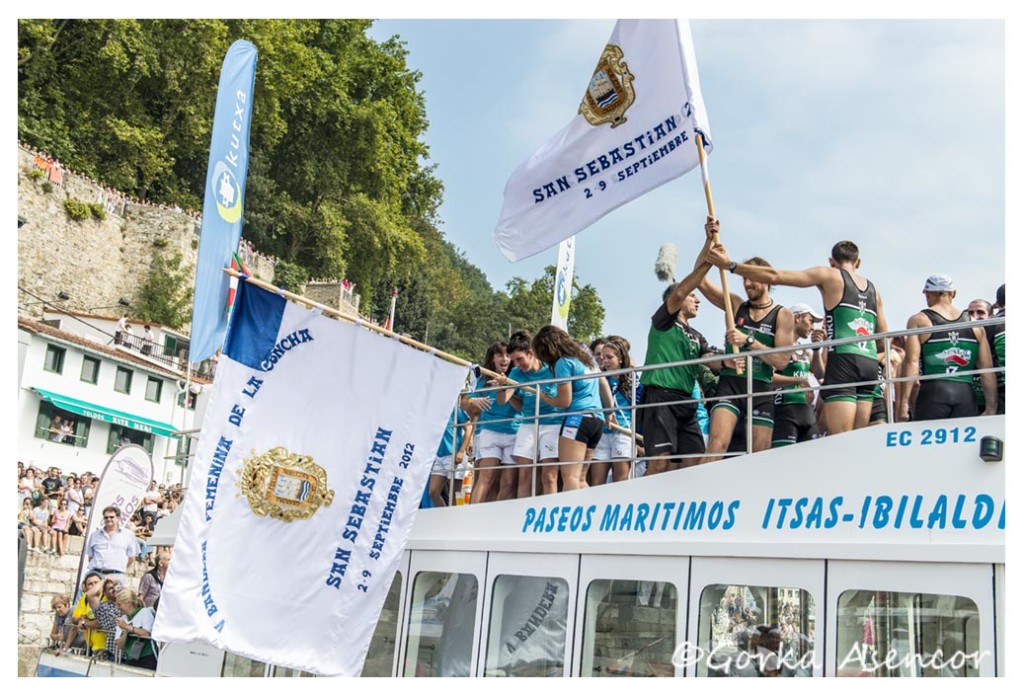 REGATAS TRAINERAS BANDERA DE LA CONCHA